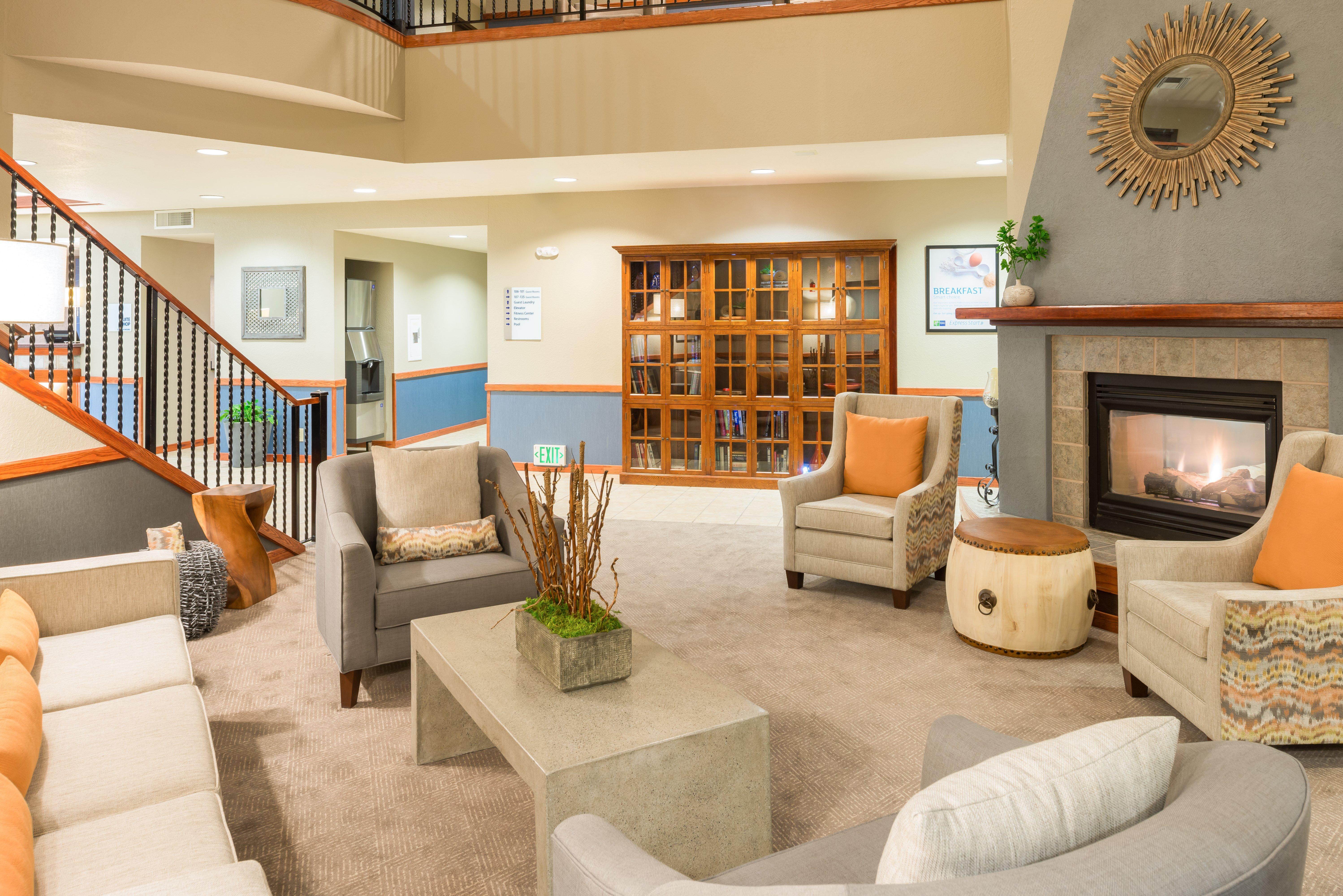 Holiday Inn Express Hotel & Suites Arcata/Eureka-Airport Area By Ihg McKinleyville Εξωτερικό φωτογραφία