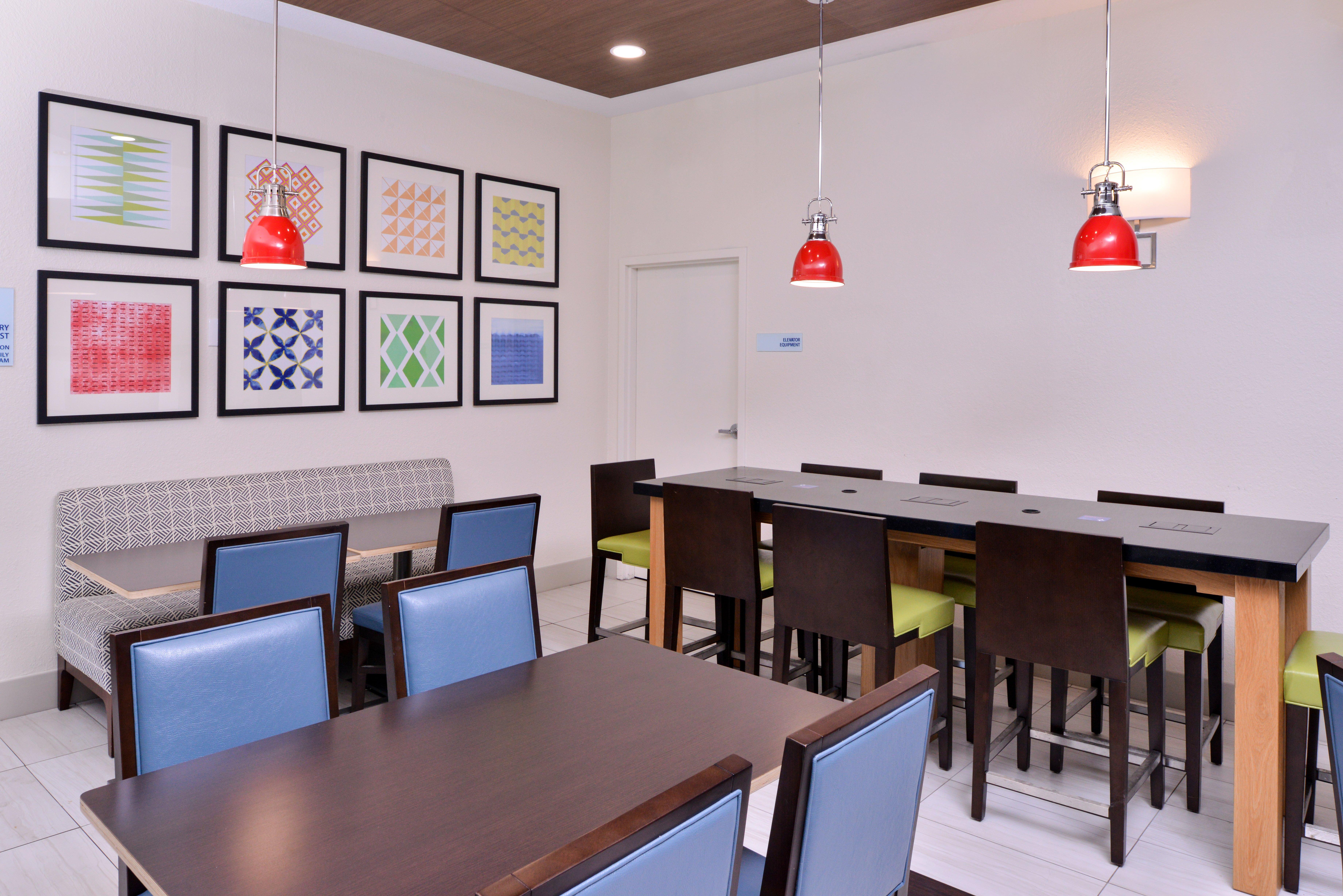 Holiday Inn Express Hotel & Suites Arcata/Eureka-Airport Area By Ihg McKinleyville Εξωτερικό φωτογραφία