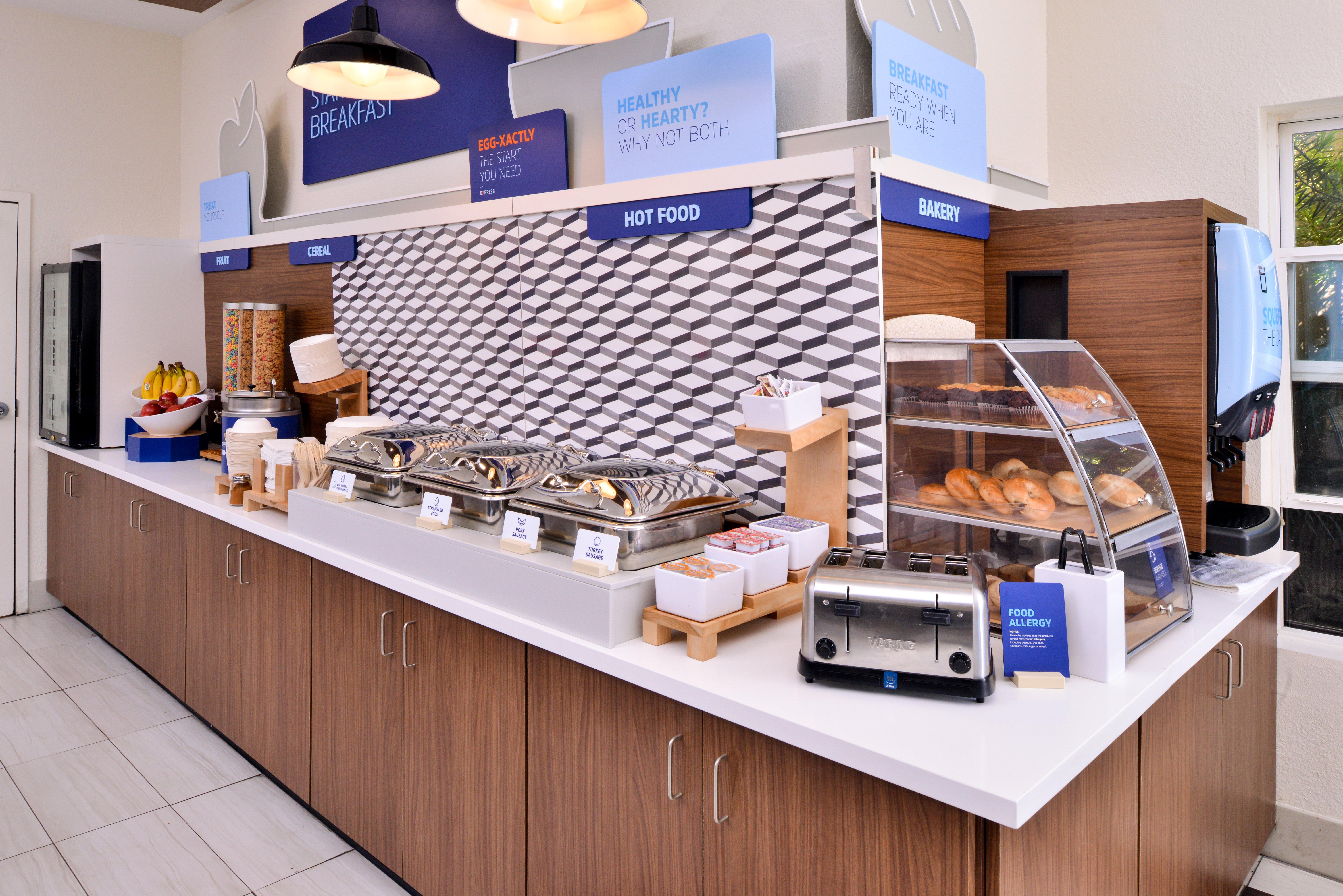 Holiday Inn Express Hotel & Suites Arcata/Eureka-Airport Area By Ihg McKinleyville Εξωτερικό φωτογραφία