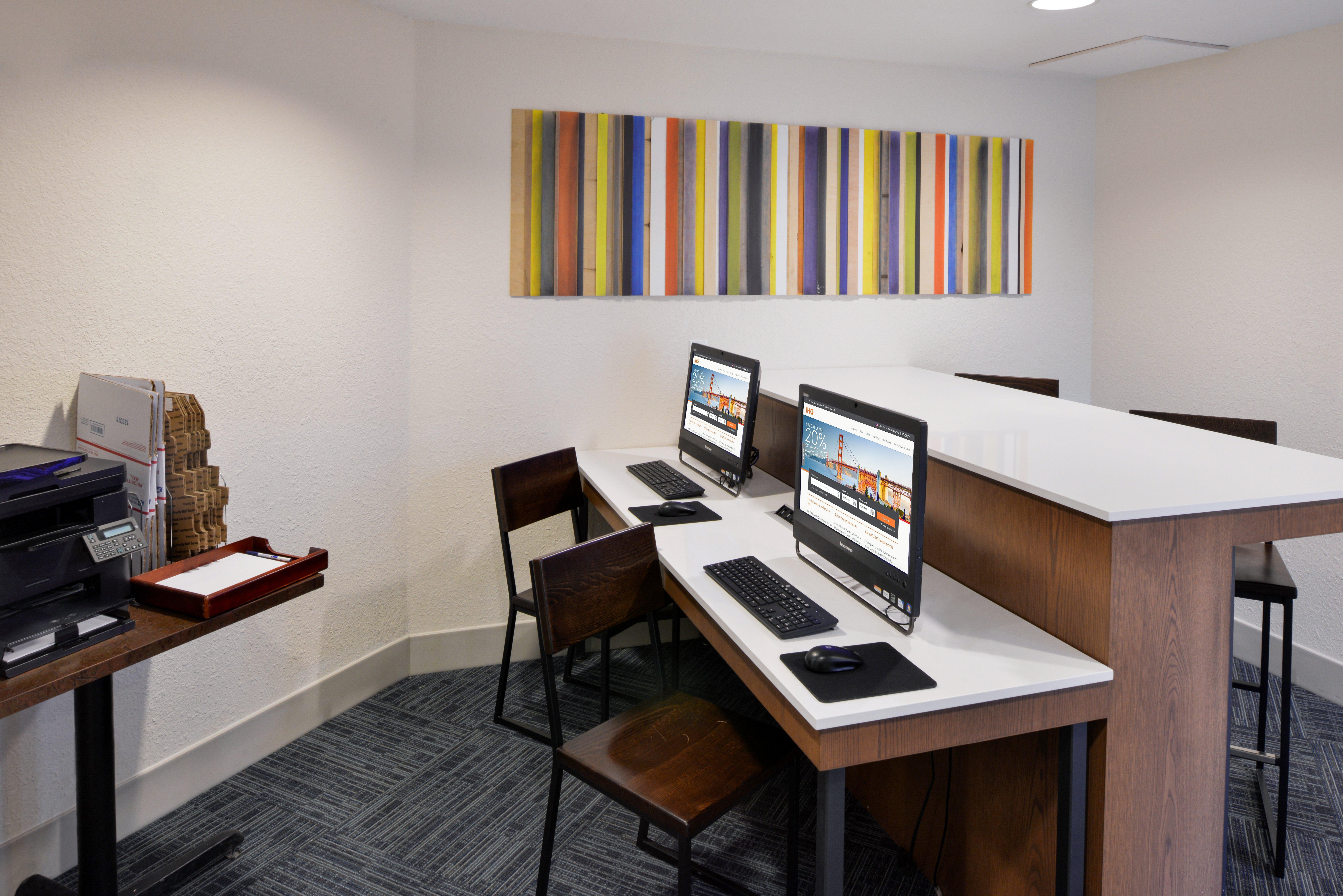 Holiday Inn Express Hotel & Suites Arcata/Eureka-Airport Area By Ihg McKinleyville Εξωτερικό φωτογραφία